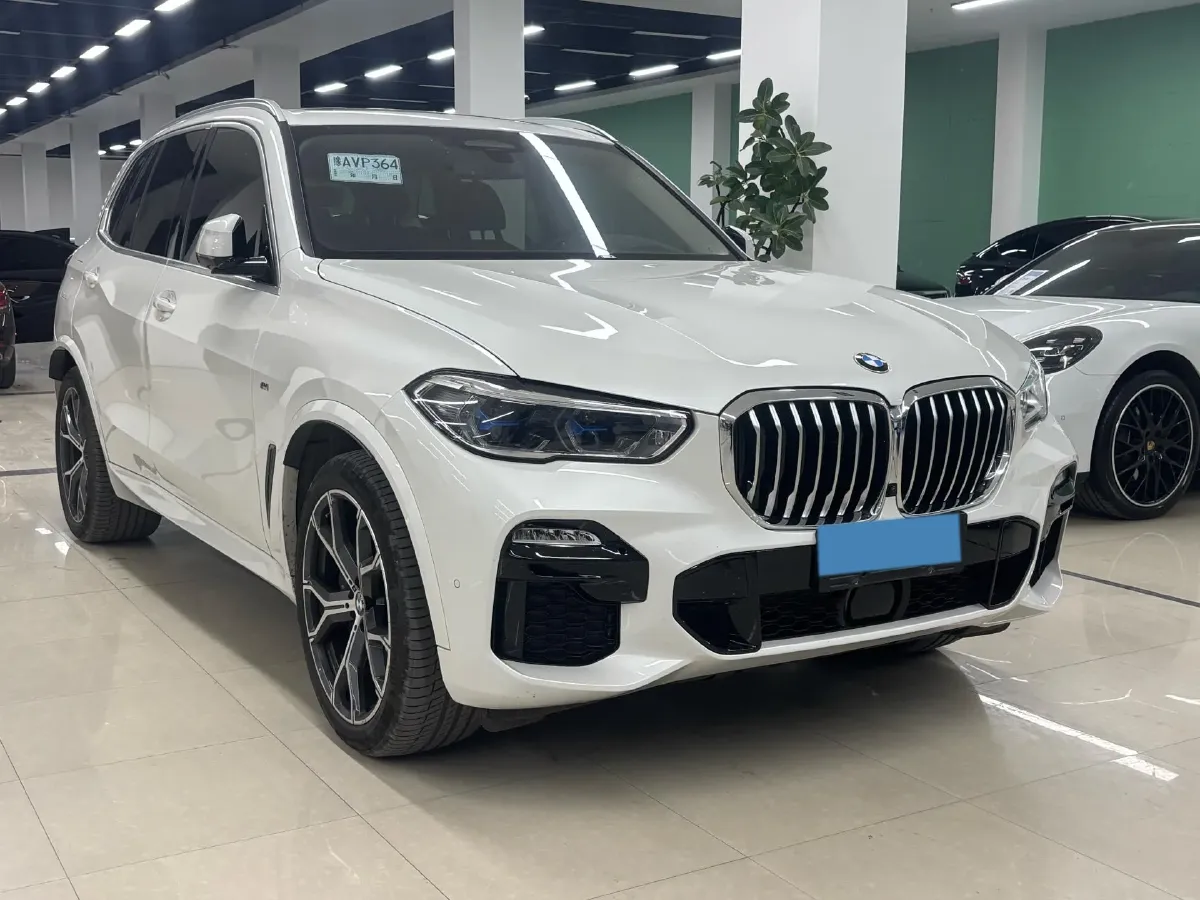 2021 BMW X5 3.0T 340HP L6 8AT,autocango,china used car exporter,china ev exporter,chinese used car exporter,chinese used ev exporter