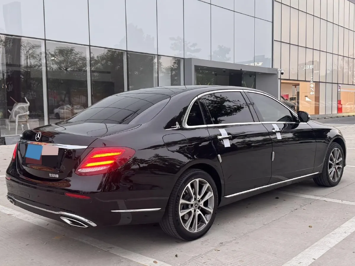 2020 Mercedes-Benz E Class 1.5T 184HP L4 9AT,autocango,china used car exporter,china ev exporter,chinese used car exporter,chinese used ev exporter
