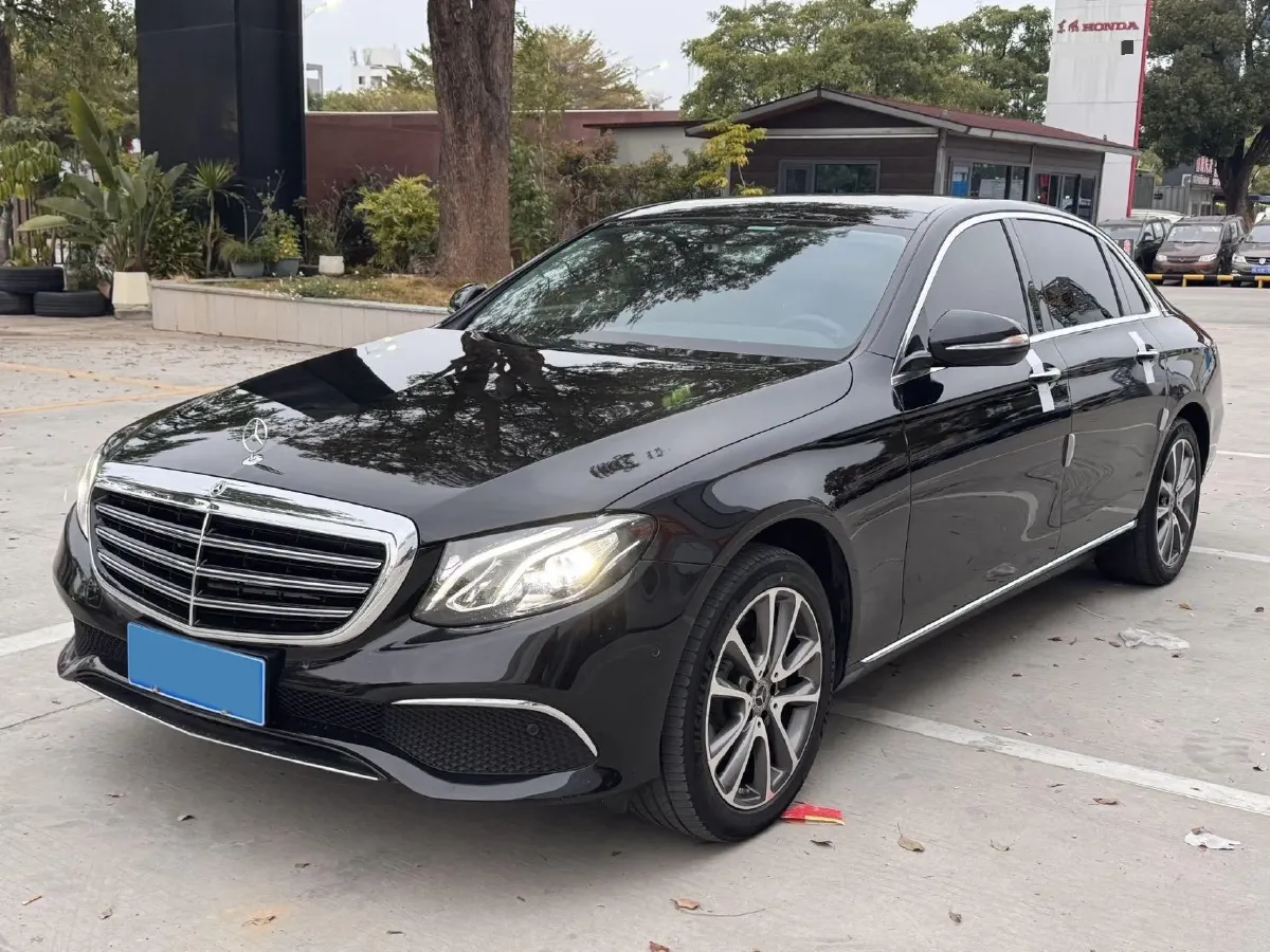 2020 Mercedes-Benz E Class 1.5T 184HP L4 9AT,autocango,china used car exporter,china ev exporter,chinese used car exporter,chinese used ev exporter