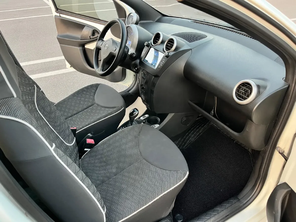 2015 Suzuki Wagon R 1.4L 95HP L4 5MT,autocango,china used car exporter,china ev exporter,chinese used car exporter,chinese used ev exporter