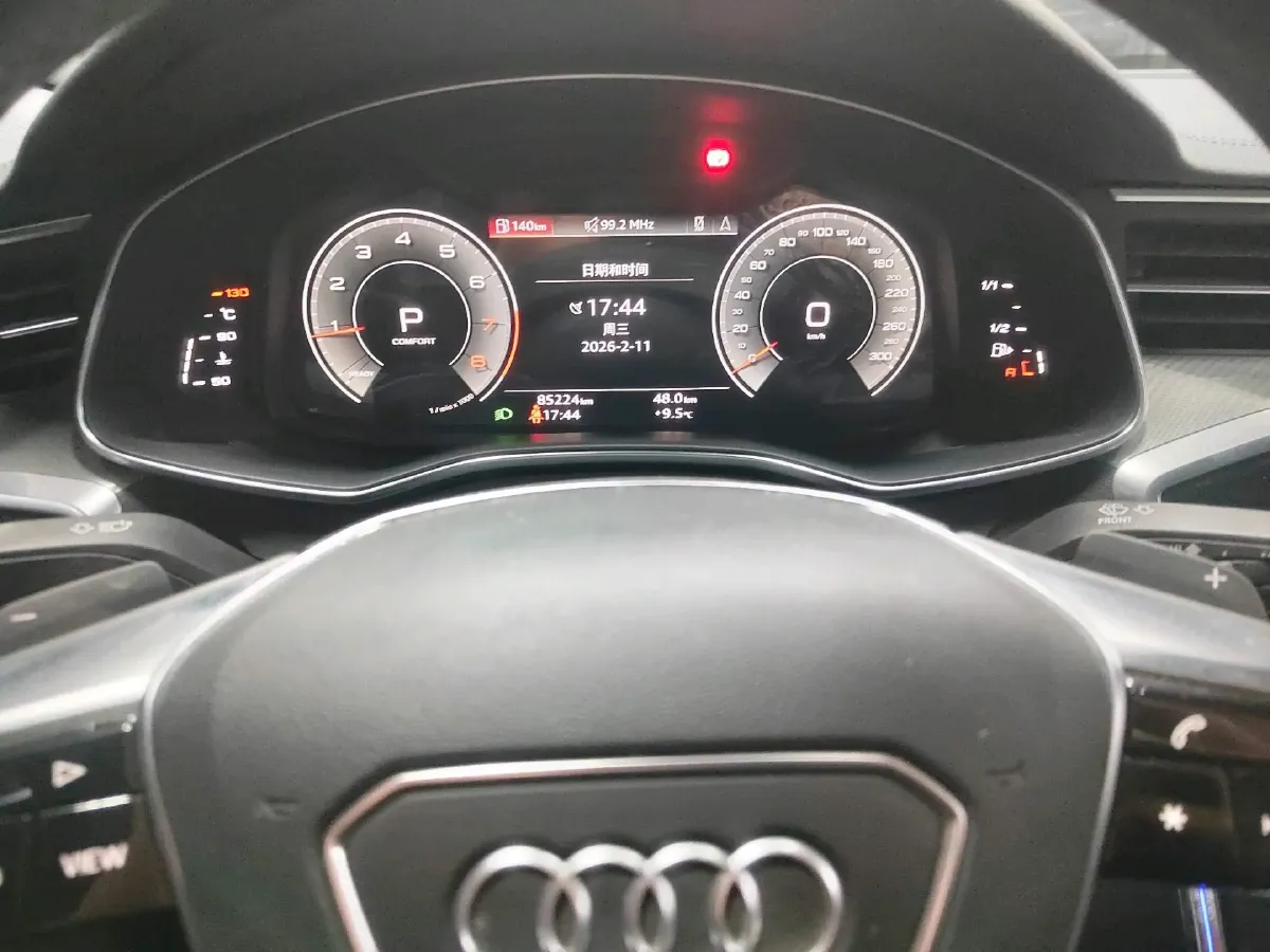 2023 Audi A6L 2.0T 245HP L4 7DCT,autocango,china used car exporter,china ev exporter,chinese used car exporter,chinese used ev exporter