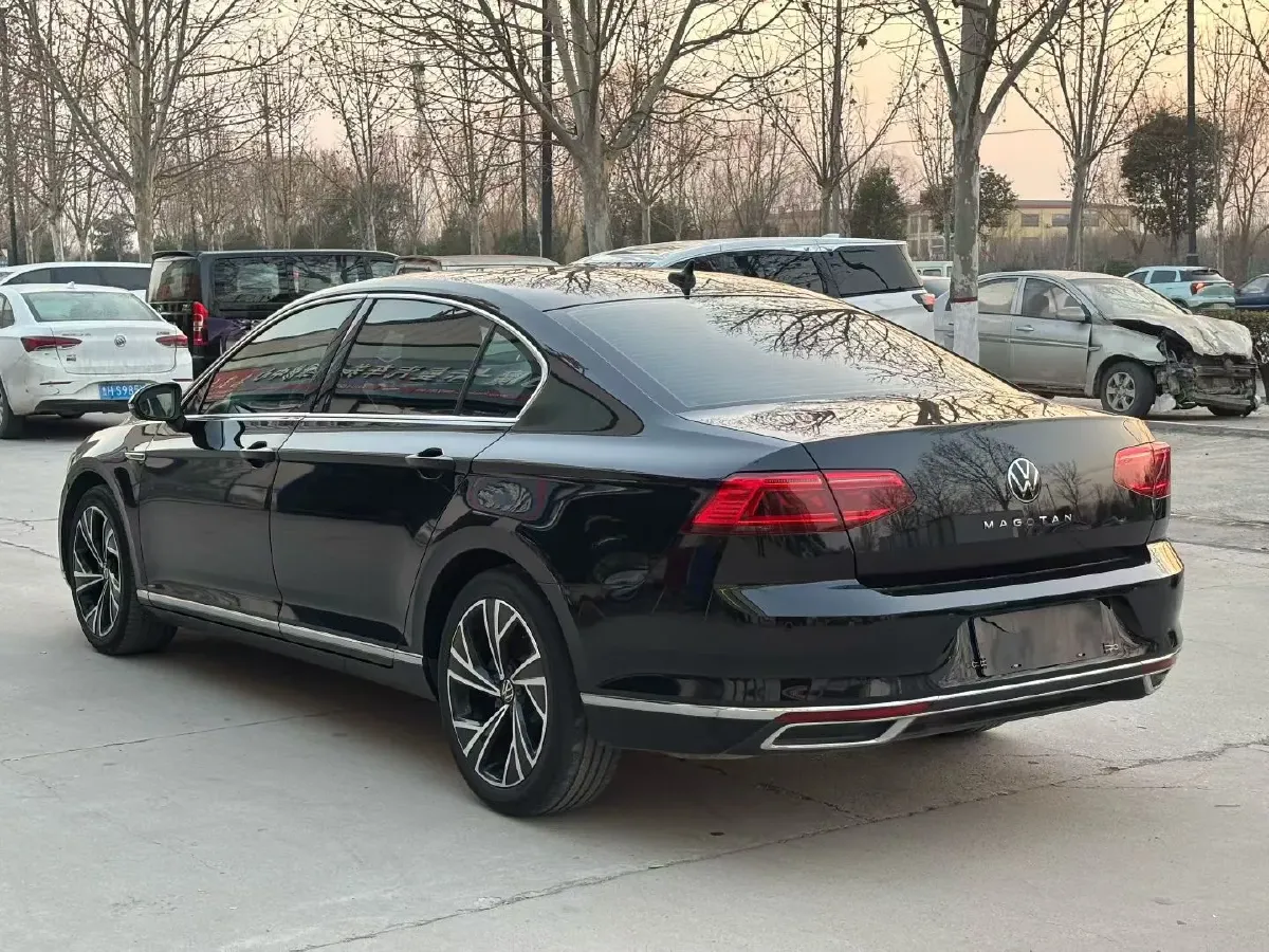 2020 Volkswagen Magotan 2.0T 186HP L4 7DCT,autocango,china used car exporter,china ev exporter,chinese used car exporter,chinese used ev exporter