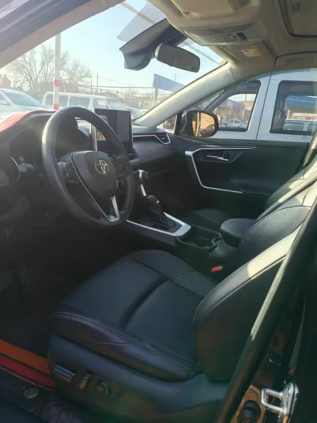 2022 Toyota Wildlander 2.0L 171HP L4 CVT,autocango,china used car exporter,china ev exporter,chinese used car exporter,chinese used ev exporter