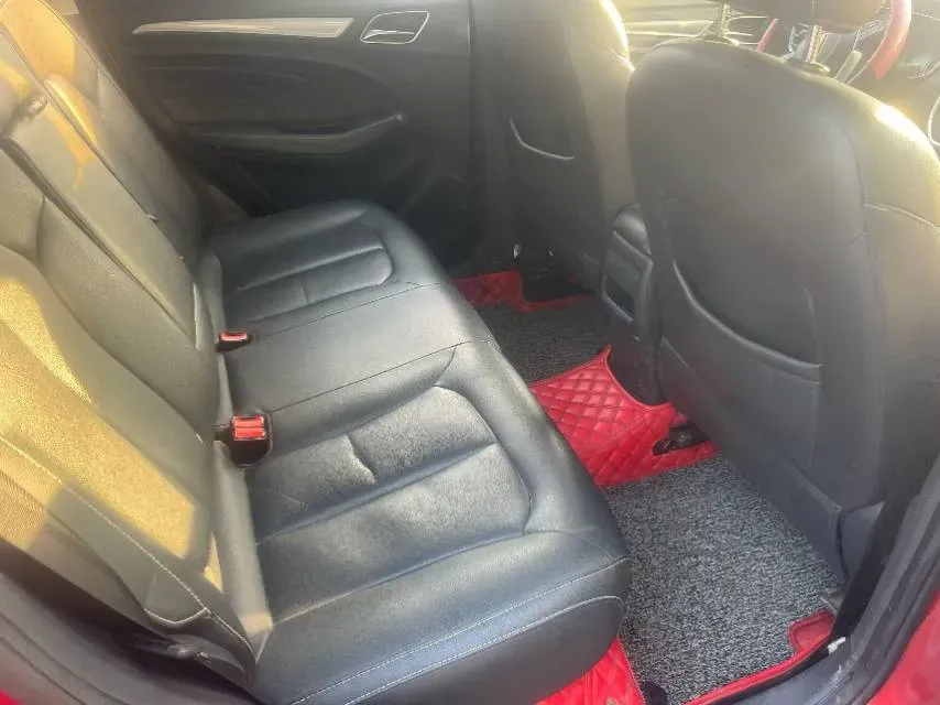 2018 Roewe RX5 1.5T 169HP L4 6MT,autocango,china used car exporter,china ev exporter,chinese used car exporter,chinese used ev exporter