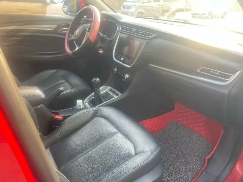 2018 Roewe RX5 1.5T 169HP L4 6MT,autocango,china used car exporter,china ev exporter,chinese used car exporter,chinese used ev exporter