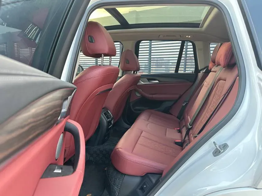 2023 BMW X3 2.0T 245HP L4 8AT,autocango,china used car exporter,china ev exporter,chinese used car exporter,chinese used ev exporter