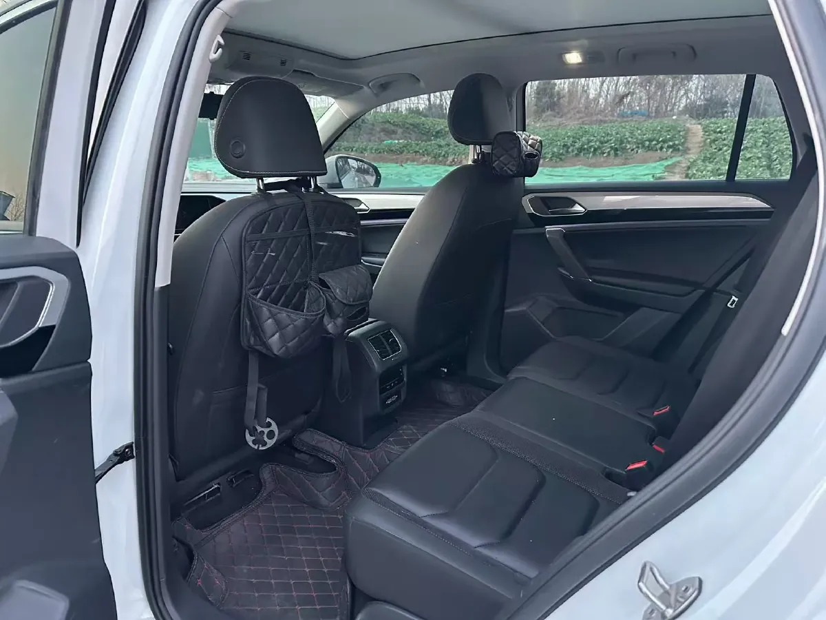 2021 Volkswagen Tayron 2.0T 186HP L4 7DCT,autocango,china used car exporter,china ev exporter,chinese used car exporter,chinese used ev exporter