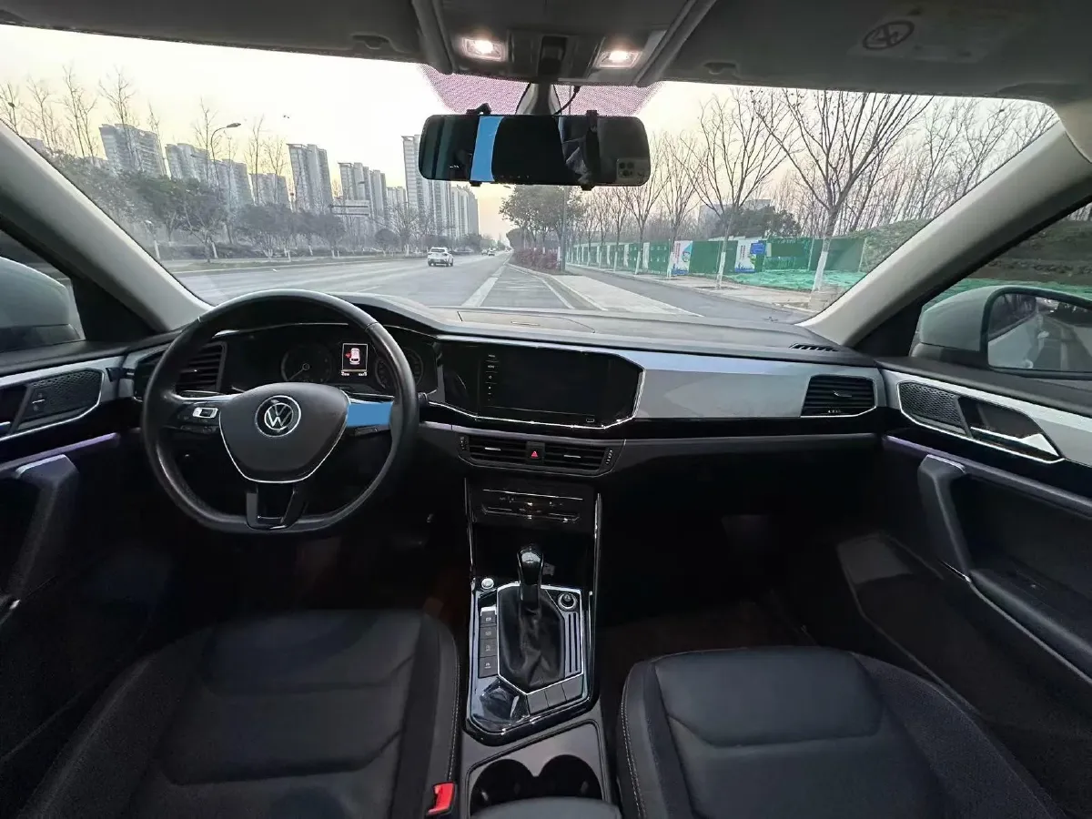 2021 Volkswagen Tayron 2.0T 186HP L4 7DCT,autocango,china used car exporter,china ev exporter,chinese used car exporter,chinese used ev exporter