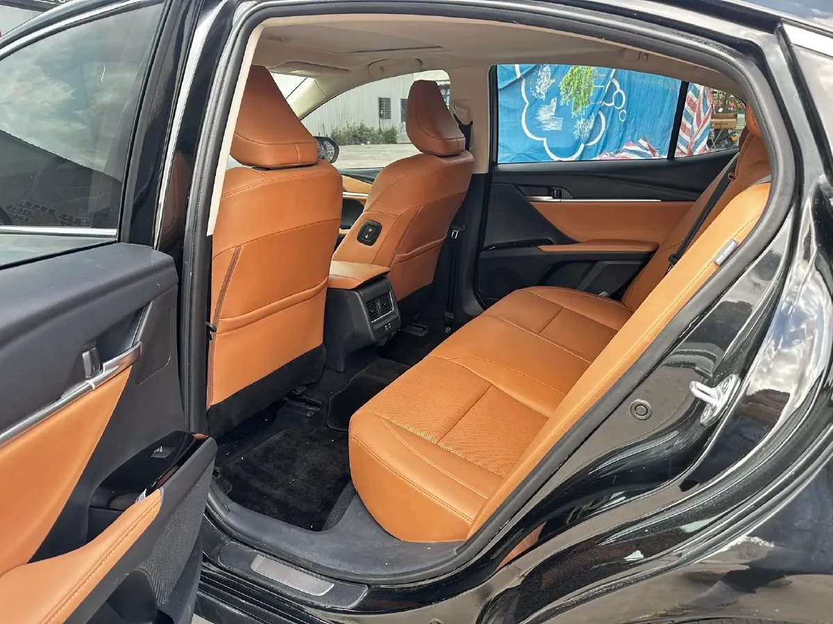 2026 Toyota Camry 2.0L 173HP L4 CVT,autocango,china used car exporter,china ev exporter,chinese used car exporter,chinese used ev exporter