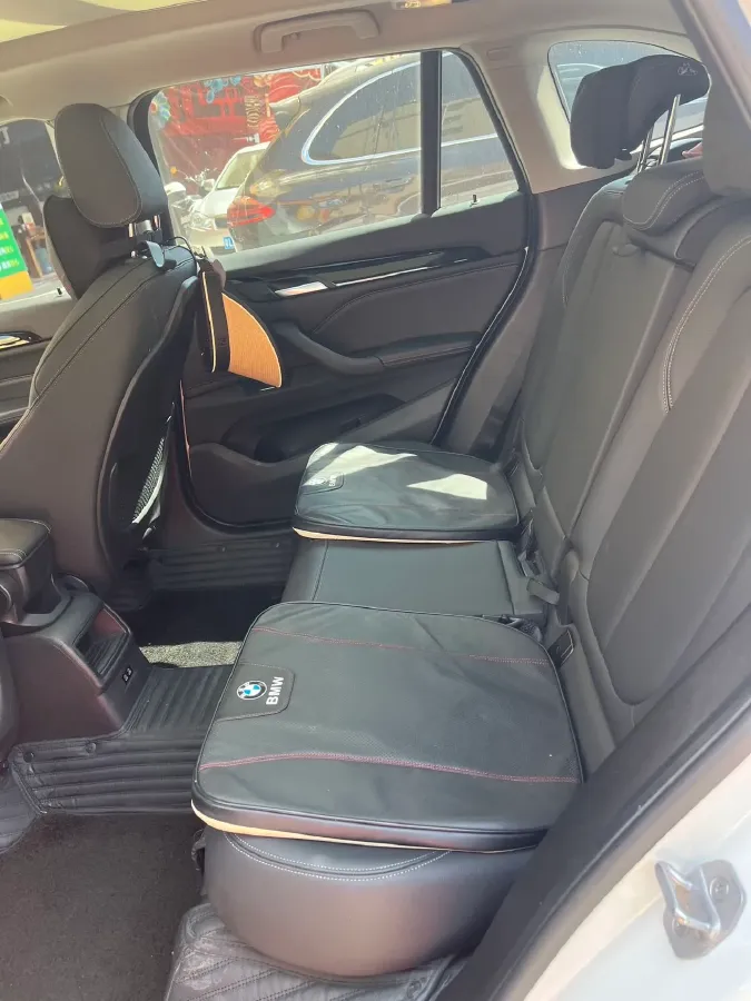 2022 BMW X1 1.5T 140HP L3 7DCT,autocango,china used car exporter,china ev exporter,chinese used car exporter,chinese used ev exporter