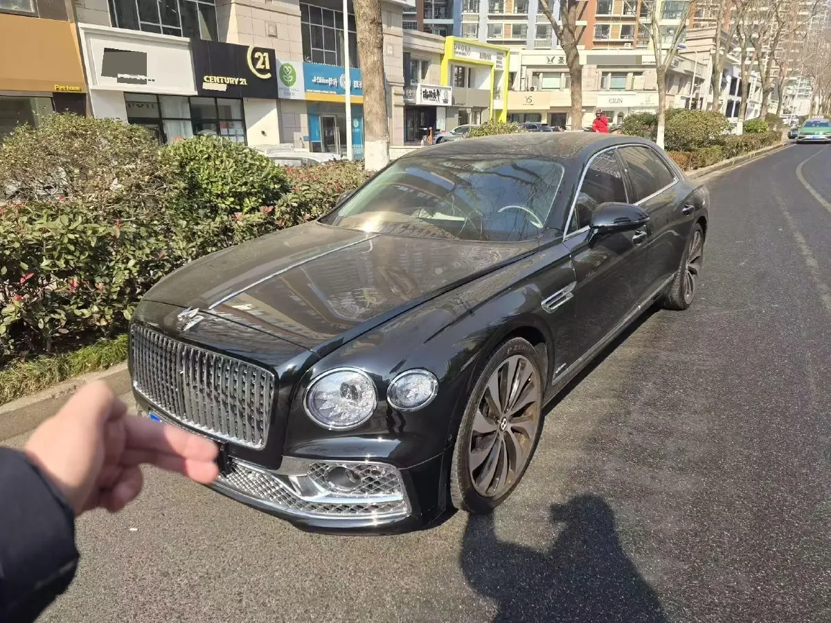 2021 Bentley Flying Spur 4.0T 550HP V8 8DCT,autocango,china used car exporter,china ev exporter,chinese used car exporter,chinese used ev exporter