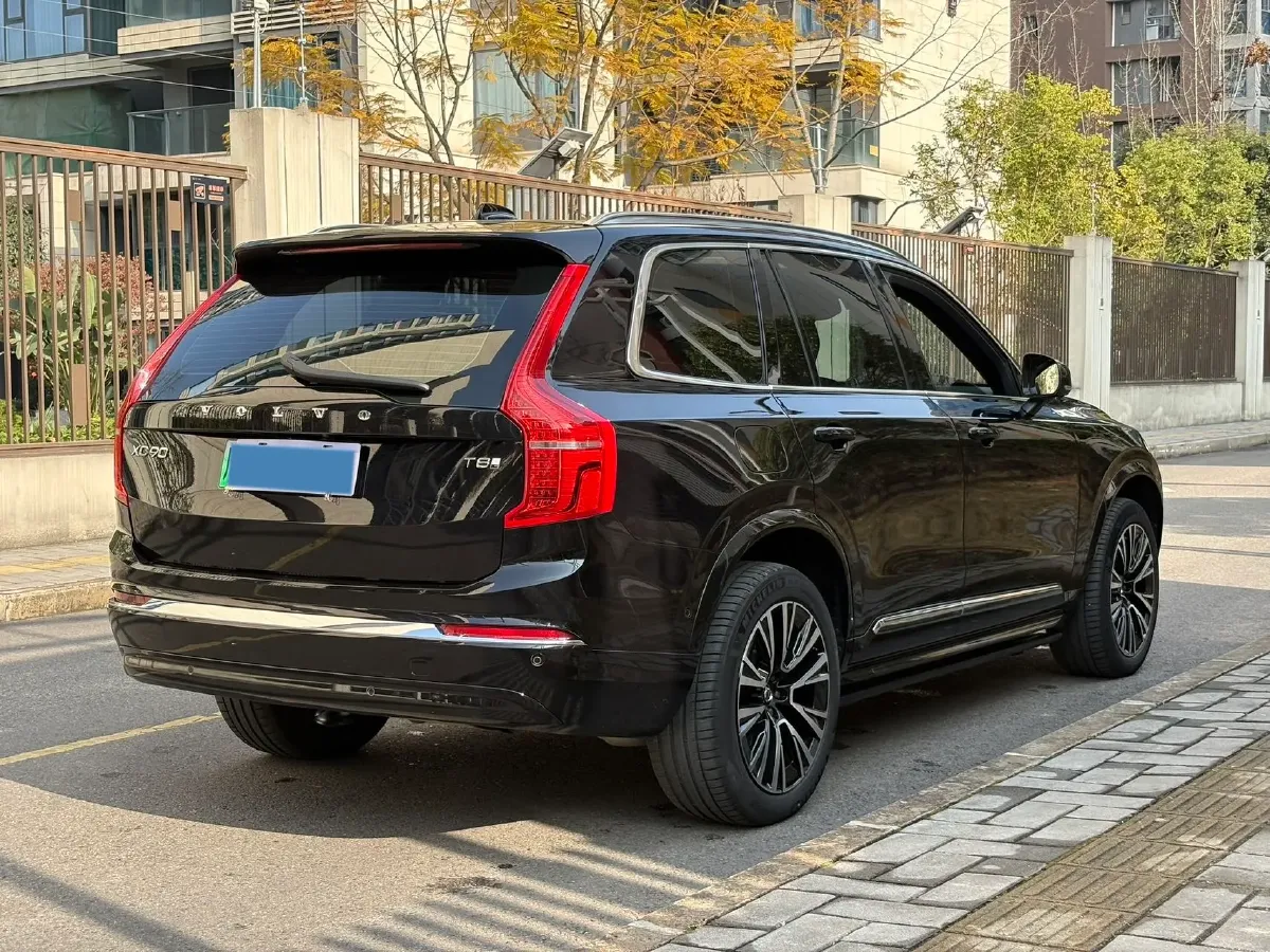 2023 Volvo XC90 PHEV 2.0T 310HP L4 8AT PHEV 18.831KWH,autocango,china used car exporter,china ev exporter,chinese used car exporter,chinese used ev exporter