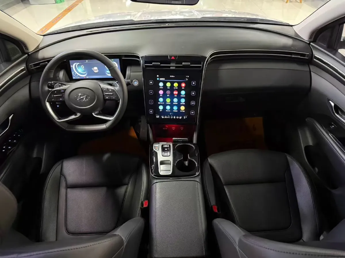 2021 Hyundai Tucson 1.5T 200HP L4 7DCT,autocango,china used car exporter,china ev exporter,chinese used car exporter,chinese used ev exporter