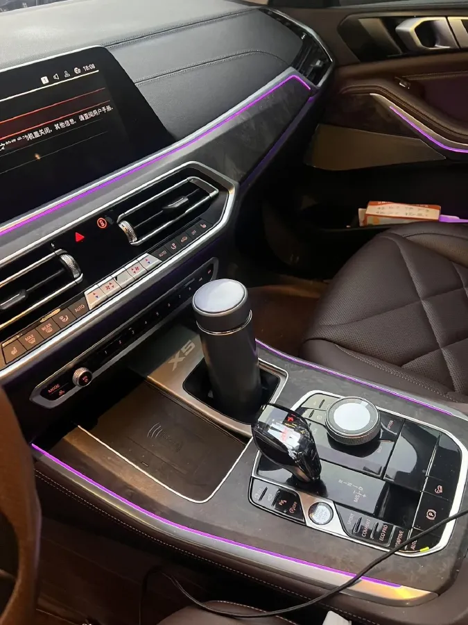 2022 BMW X5 2.0T 245HP L4 8AT,autocango,china used car exporter,china ev exporter,chinese used car exporter,chinese used ev exporter