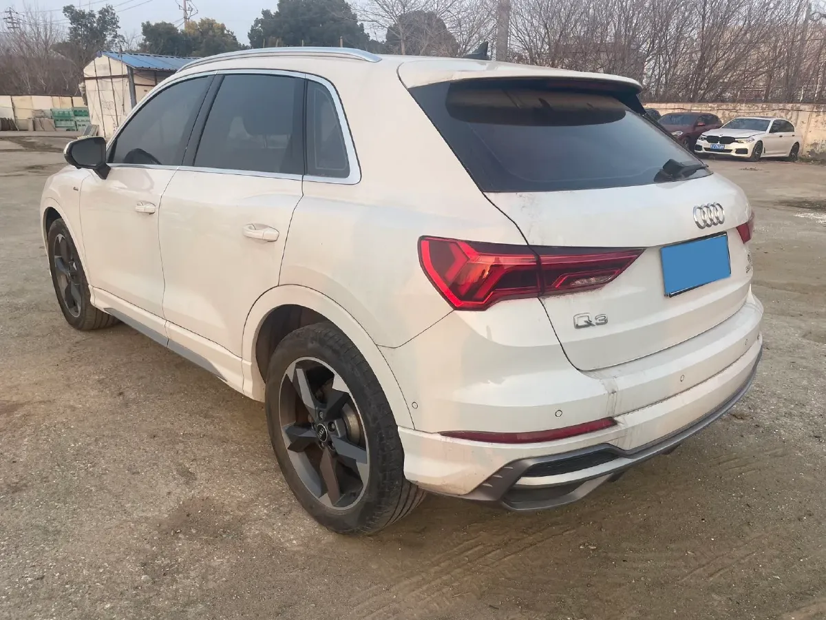 2023 Audi Q3 1.4T 150HP L4 7DCT,autocango,china used car exporter,china ev exporter,chinese used car exporter,chinese used ev exporter
