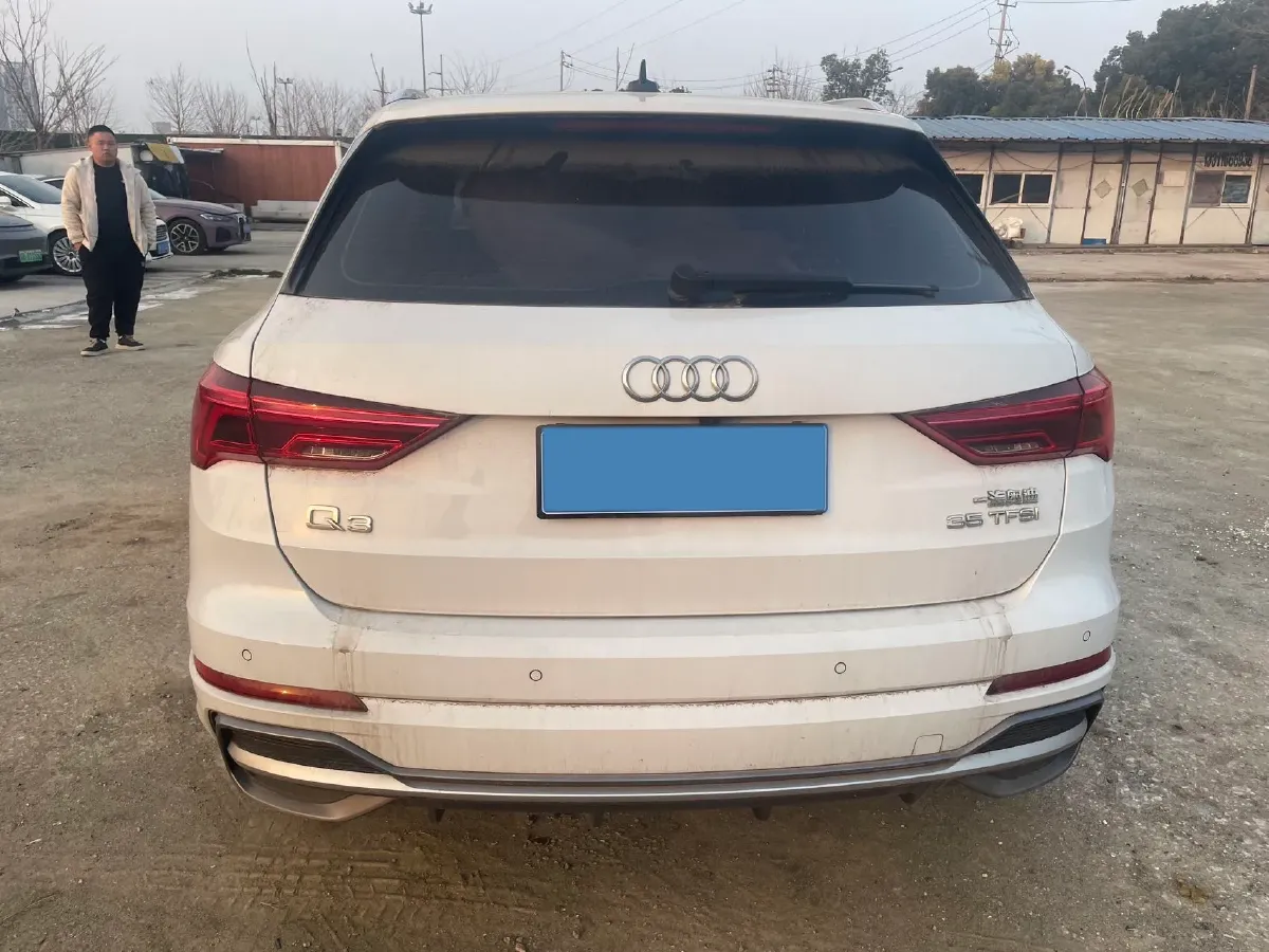 2023 Audi Q3 1.4T 150HP L4 7DCT,autocango,china used car exporter,china ev exporter,chinese used car exporter,chinese used ev exporter