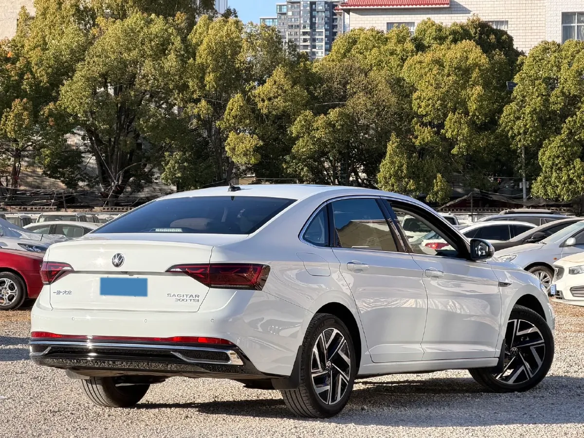 2024 Volkswagen Sagitar 1.5T 160HP L4 7DCT,autocango,china used car exporter,china ev exporter,chinese used car exporter,chinese used ev exporter