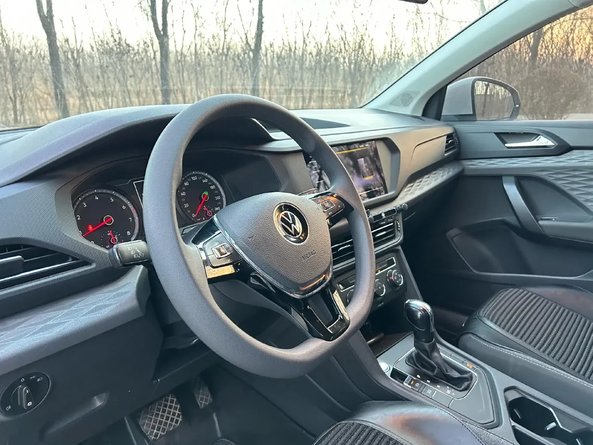 2021 Volkswagen Tharu 1.4T 150HP L4 7DCT,autocango,china used car exporter,china ev exporter,chinese used car exporter,chinese used ev exporter