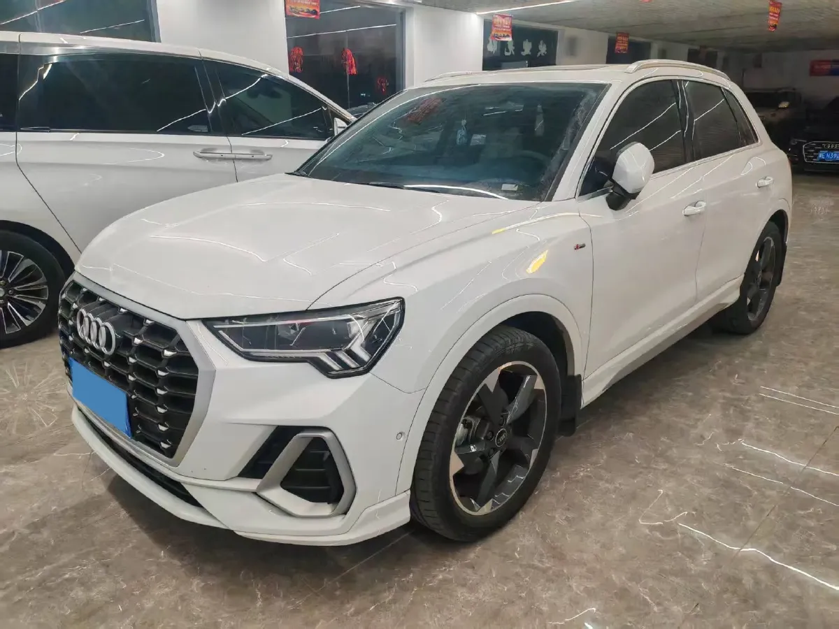 2023 Audi Q3 1.5T 160HP L4 7DCT,autocango,china used car exporter,china ev exporter,chinese used car exporter,chinese used ev exporter