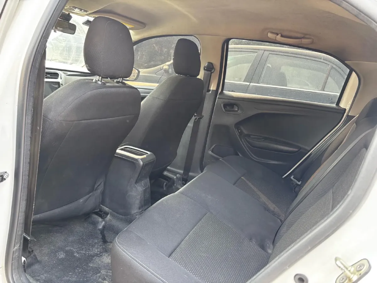 2018 Peugeot 301 1.6L 117HP L4 5MT,autocango,china used car exporter,china ev exporter,chinese used car exporter,chinese used ev exporter