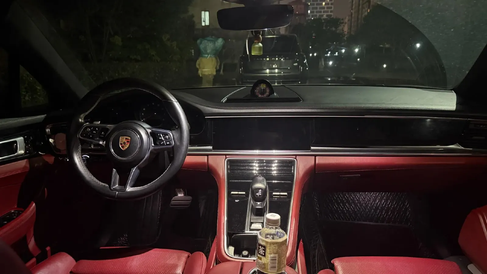 2019 Porsche Panamera 2.9T 330HP V6 8DCT,autocango,china used car exporter,china ev exporter,chinese used car exporter,chinese used ev exporter