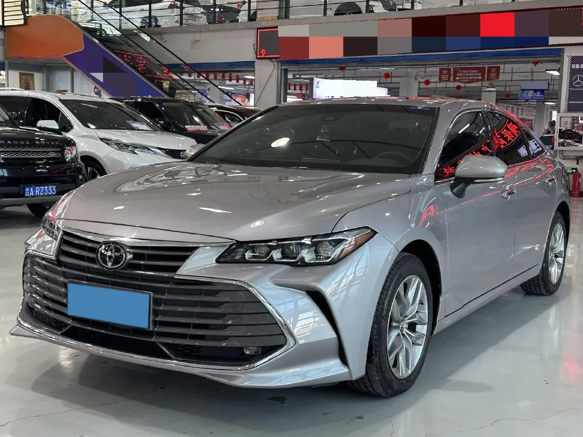 2022 Toyota Avalon 2.5L 209HP L4 8AT,autocango,china used car exporter,china ev exporter,chinese used car exporter,chinese used ev exporter