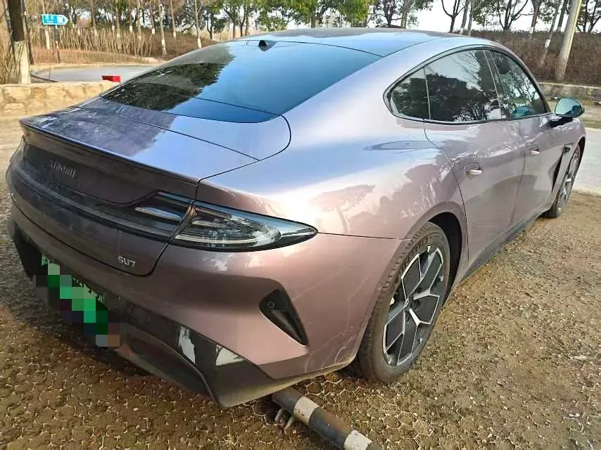 2024 MI SU7 BEV 73.6KWH,autocango,china used car exporter,china ev exporter,chinese used car exporter,chinese used ev exporter