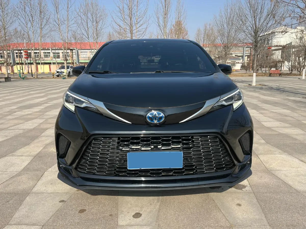 2021 Toyota Sienna 2.5L 192HP L4 E-CVT Hybrid,autocango,china used car exporter,china ev exporter,chinese used car exporter,chinese used ev exporter