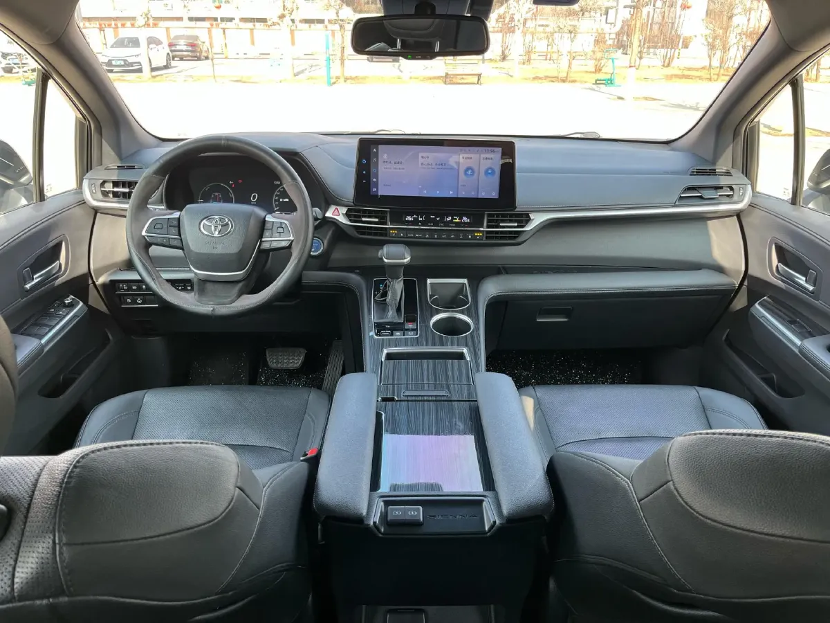 2021 Toyota Sienna 2.5L 192HP L4 E-CVT Hybrid,autocango,china used car exporter,china ev exporter,chinese used car exporter,chinese used ev exporter