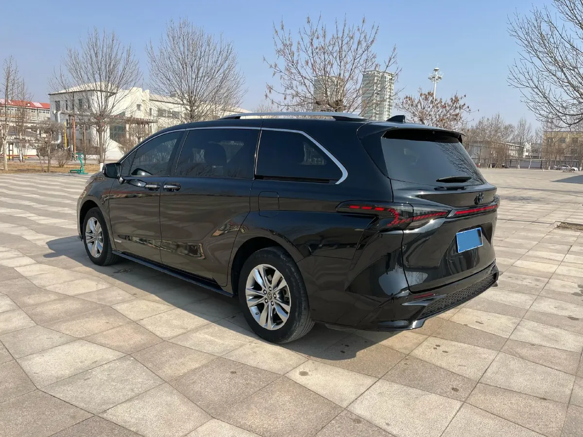 2021 Toyota Sienna 2.5L 192HP L4 E-CVT Hybrid,autocango,china used car exporter,china ev exporter,chinese used car exporter,chinese used ev exporter