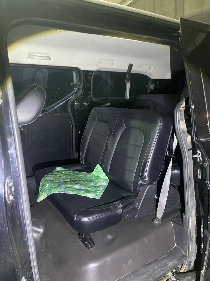 2022 WuLing ZhengChen 2.0L 136HP L4 6MT,autocango,china used car exporter,china ev exporter,chinese used car exporter,chinese used ev exporter