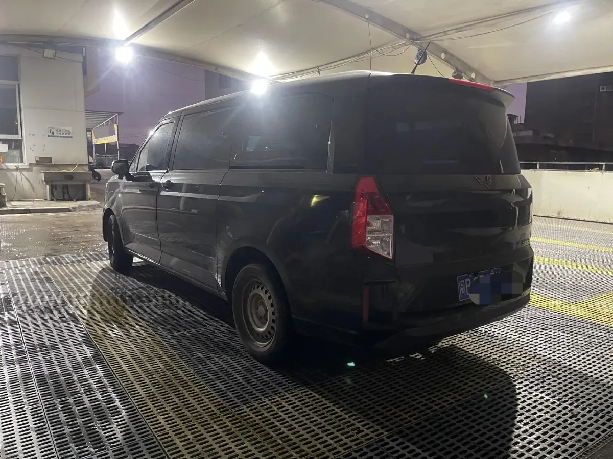 2022 WuLing ZhengChen 2.0L 136HP L4 6MT,autocango,china used car exporter,china ev exporter,chinese used car exporter,chinese used ev exporter