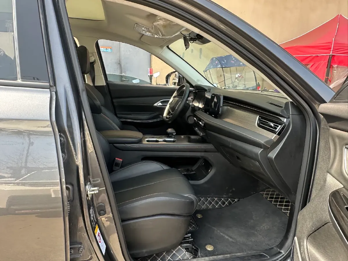 2024 ChangAn X7 PLUS 1.5T 188HP L4 7DCT,autocango,china used car exporter,china ev exporter,chinese used car exporter,chinese used ev exporter