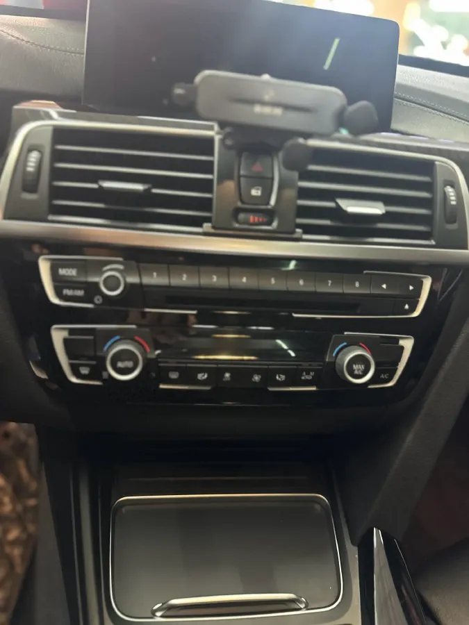 2019 BMW 3 Series GT 2.0T 184HP L4 8AT,autocango,china used car exporter,china ev exporter,chinese used car exporter,chinese used ev exporter