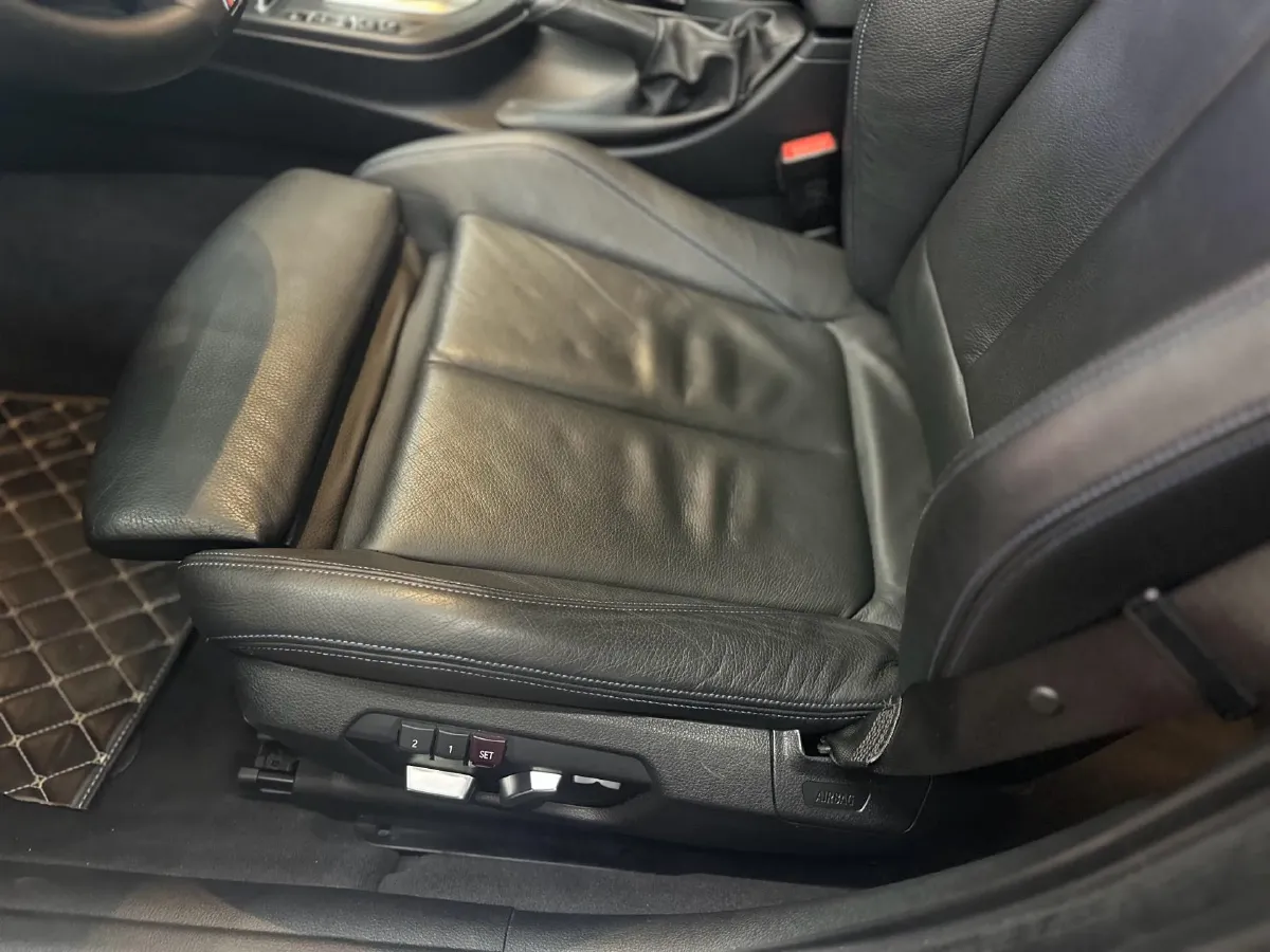 2019 BMW 3 Series GT 2.0T 184HP L4 8AT,autocango,china used car exporter,china ev exporter,chinese used car exporter,chinese used ev exporter