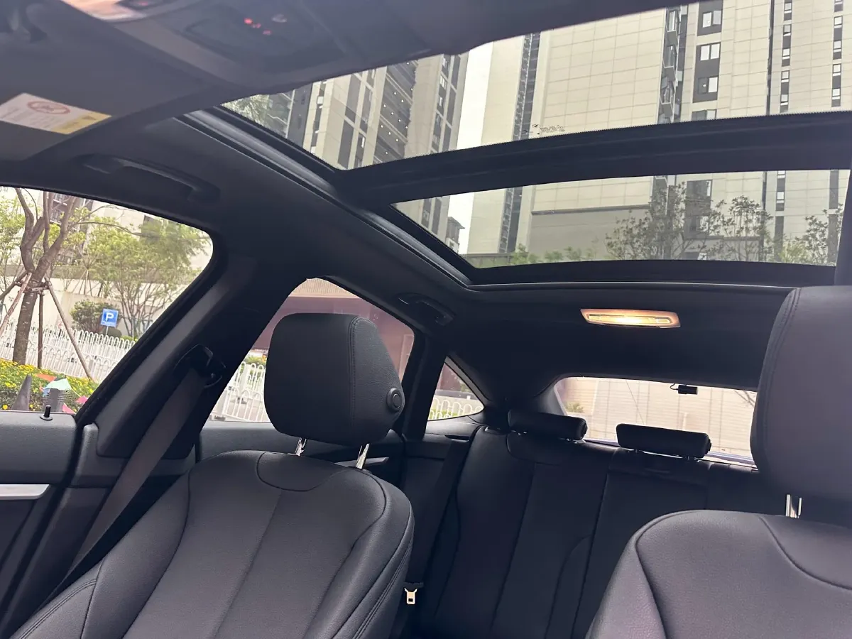 2019 BMW 3 Series GT 2.0T 184HP L4 8AT,autocango,china used car exporter,china ev exporter,chinese used car exporter,chinese used ev exporter