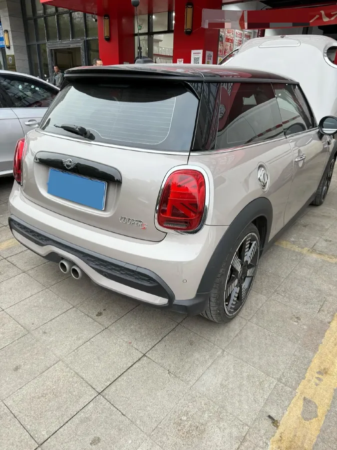 2022 MINI MINI 2.0T 192HP L4 7DCT,autocango,china used car exporter,china ev exporter,chinese used car exporter,chinese used ev exporter
