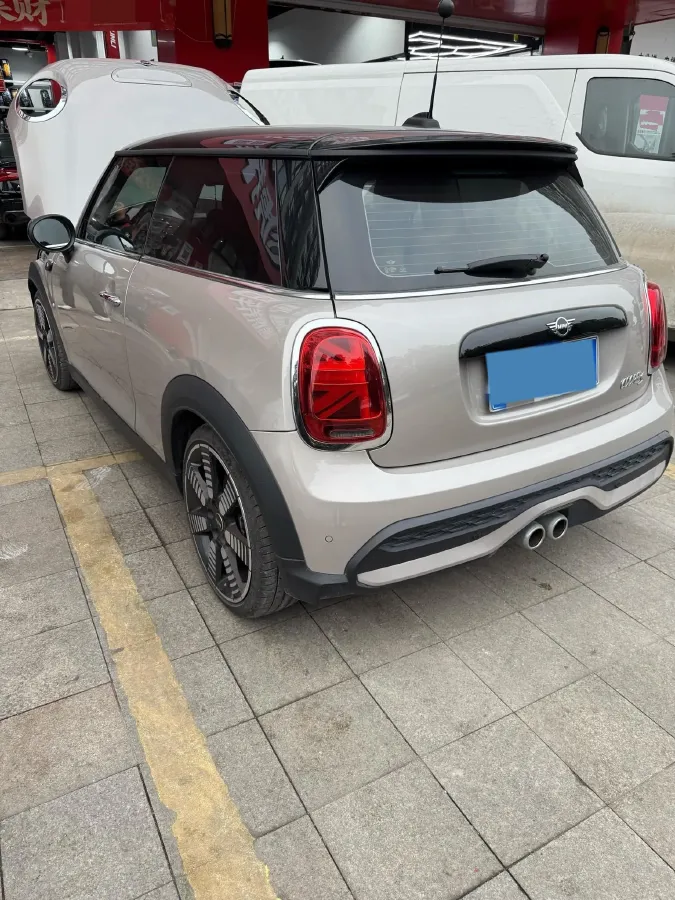 2022 MINI MINI 2.0T 192HP L4 7DCT,autocango,china used car exporter,china ev exporter,chinese used car exporter,chinese used ev exporter