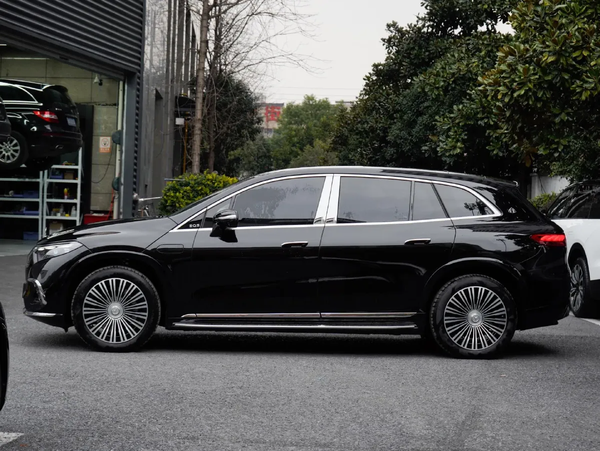 2025 Mercedes-Benz MaybachEQS SUV BEV,autocango,china used car exporter,china ev exporter,chinese used car exporter,chinese used ev exporter