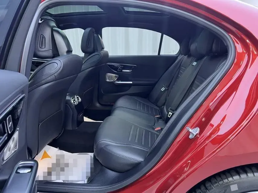 2022 Mercedes-Benz C Class 1.5T 204HP L4 9AT,autocango,china used car exporter,china ev exporter,chinese used car exporter,chinese used ev exporter