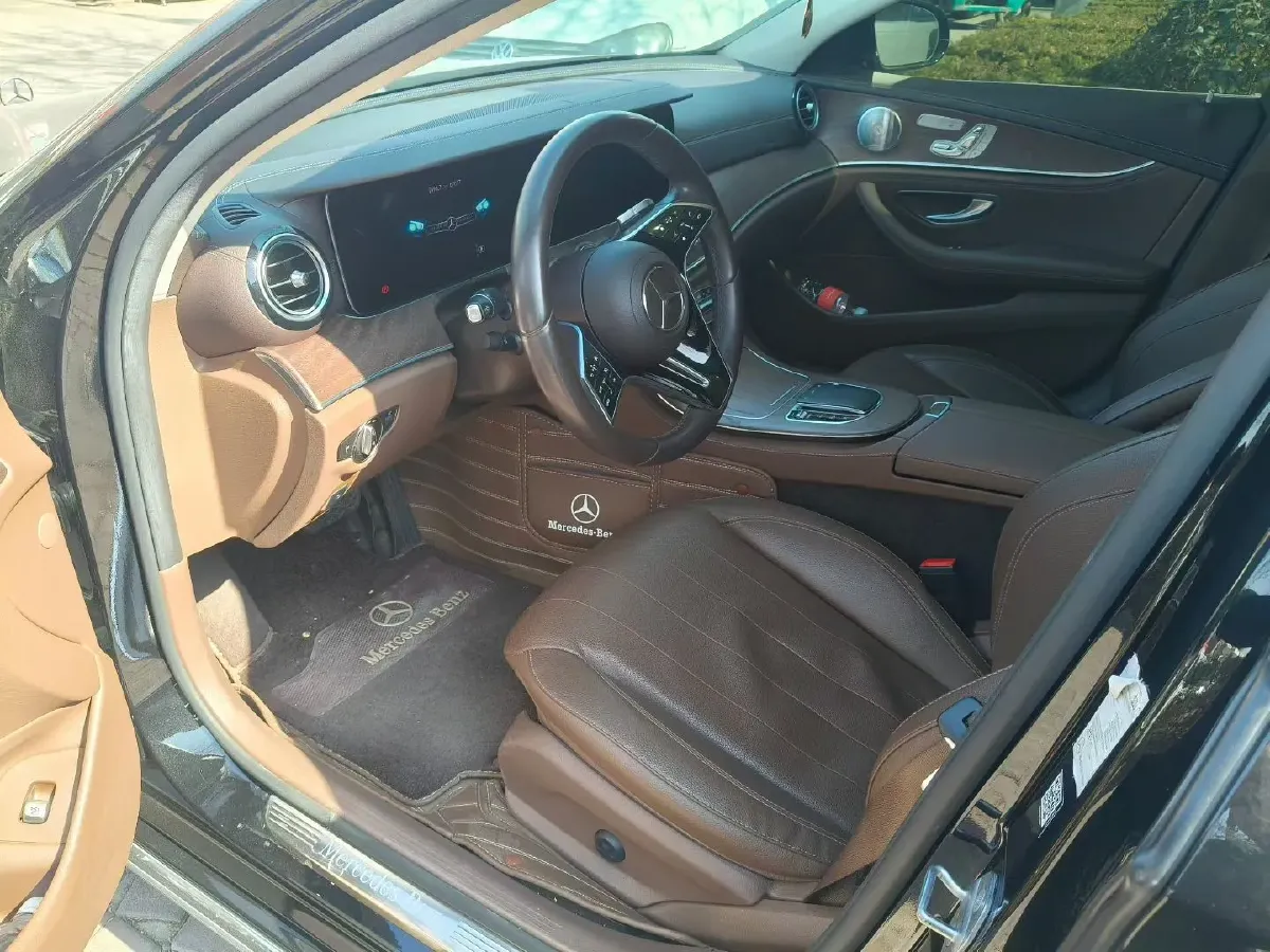 2021 Mercedes-Benz E Class 2.0T 258HP L4 9AT,autocango,china used car exporter,china ev exporter,chinese used car exporter,chinese used ev exporter