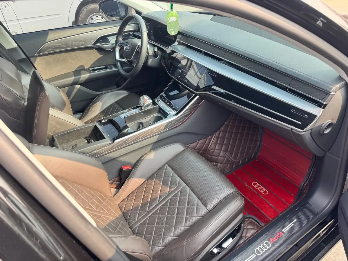 2021 Audi A8 3.0T 286HP V6 8AT,autocango,china used car exporter,china ev exporter,chinese used car exporter,chinese used ev exporter