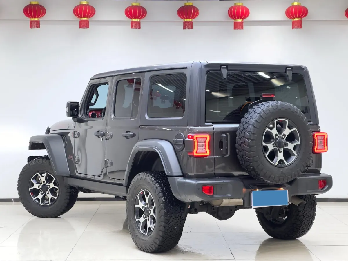 2021 Jeep Wrangler 2.0T 266HP L4 8AT,autocango,china used car exporter,china ev exporter,chinese used car exporter,chinese used ev exporter
