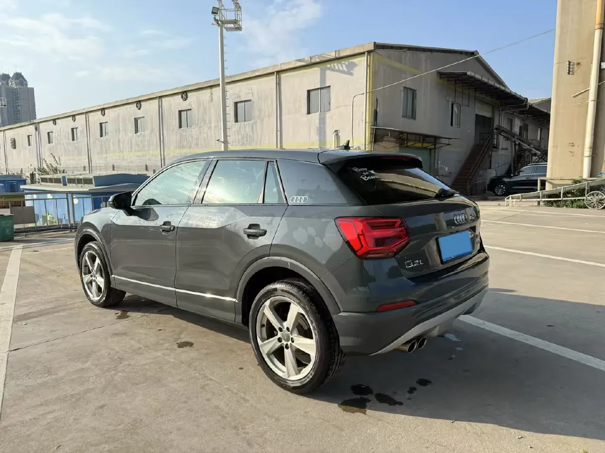 2021 Audi Q2L 1.4T 150HP L4 7DCT,autocango,china used car exporter,china ev exporter,chinese used car exporter,chinese used ev exporter