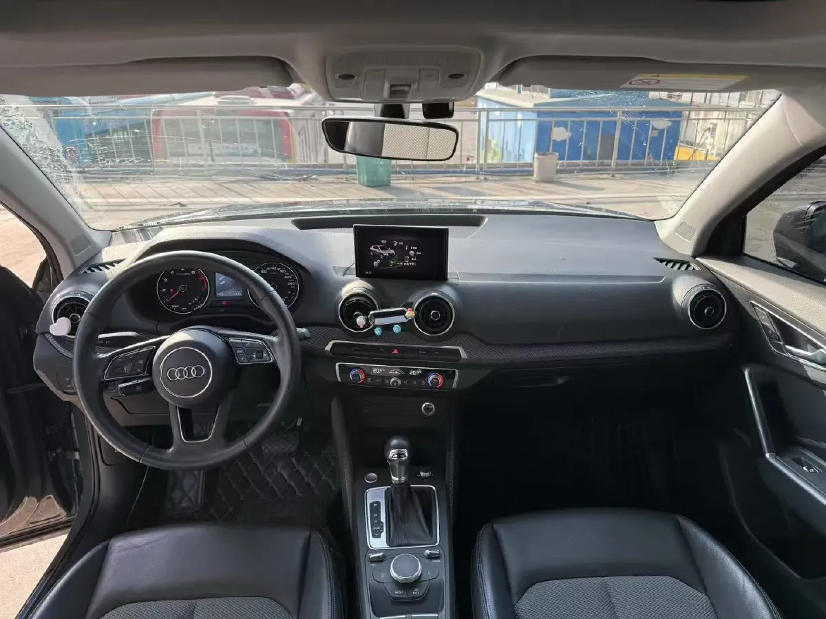 2021 Audi Q2L 1.4T 150HP L4 7DCT,autocango,china used car exporter,china ev exporter,chinese used car exporter,chinese used ev exporter