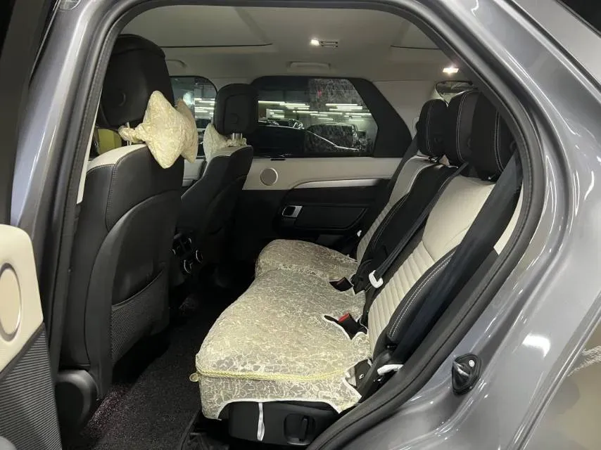 2024 Land Rover Discovery 3.0T 360HP L6 8AT,autocango,china used car exporter,china ev exporter,chinese used car exporter,chinese used ev exporter