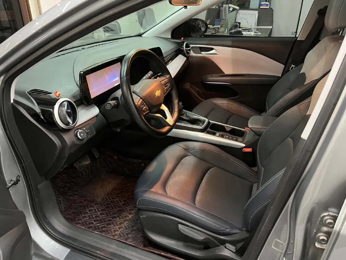 2023 Chevrolet Monza 1.5L 113HP L4 6DCT,autocango,china used car exporter,china ev exporter,chinese used car exporter,chinese used ev exporter