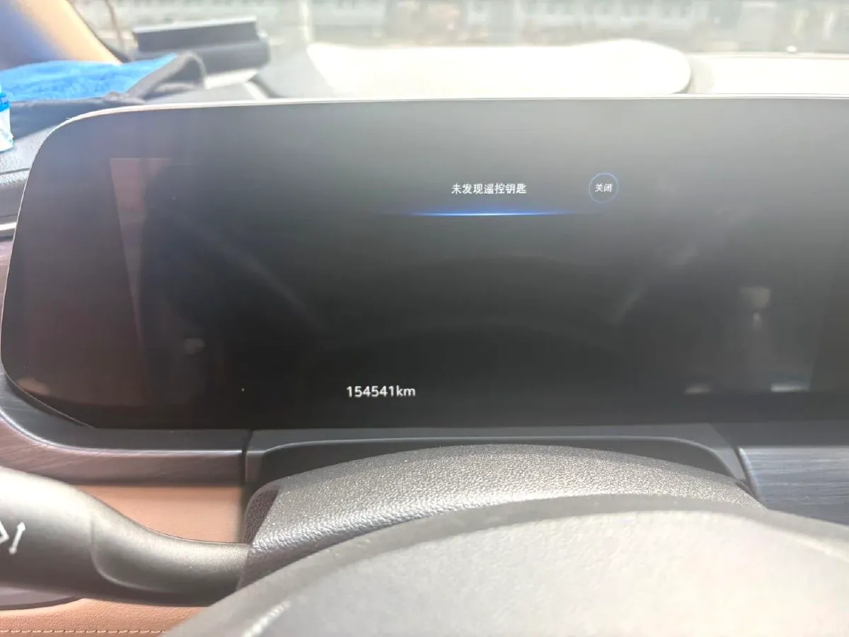 2021 Buick GL8 2.0T 237HP L4 9AT,autocango,china used car exporter,china ev exporter,chinese used car exporter,chinese used ev exporter