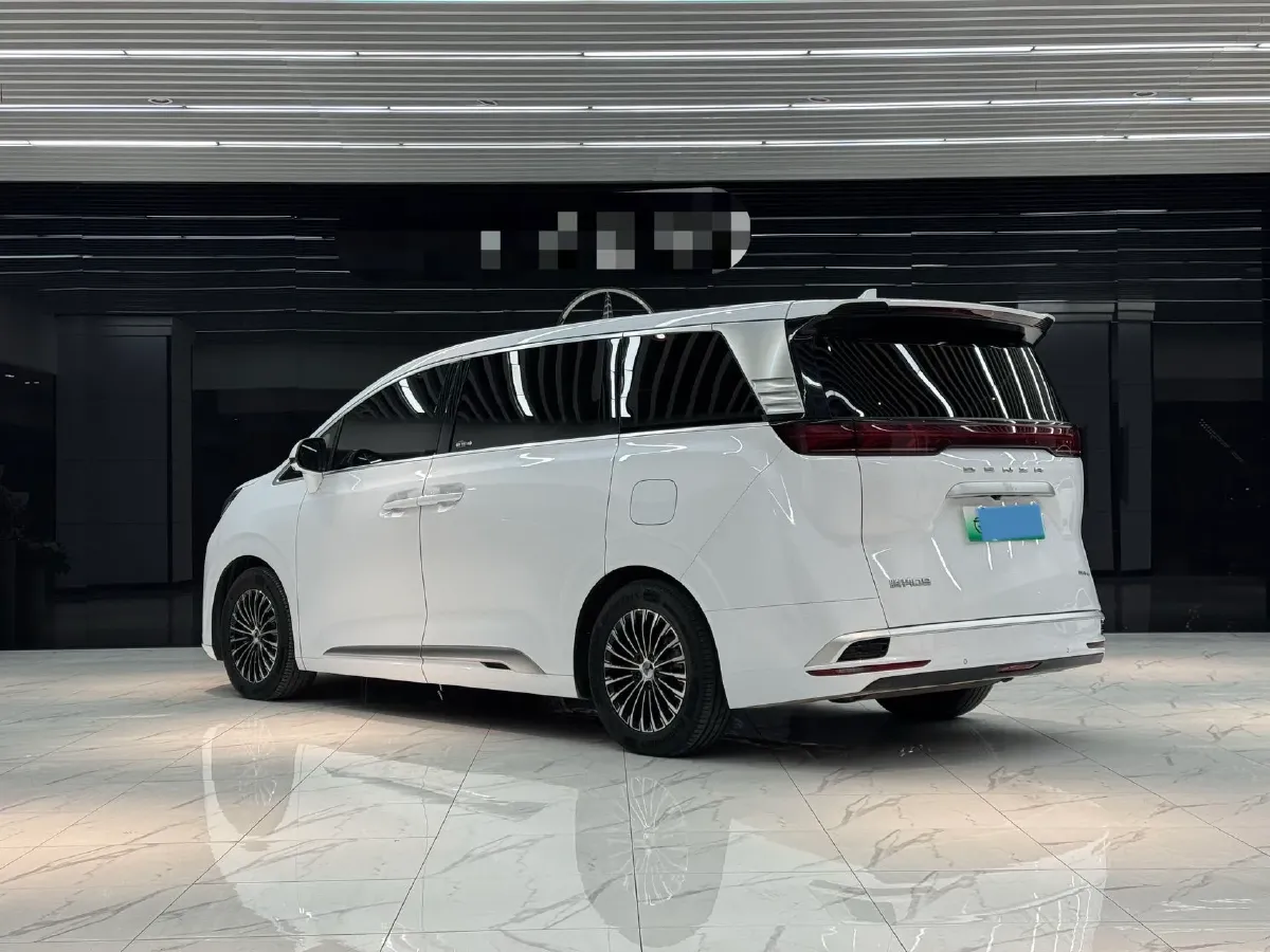 2024 Denza D9 1.5T 139HP L4 E-CVT PHEV 40KWH,autocango,china used car exporter,china ev exporter,chinese used car exporter,chinese used ev exporter