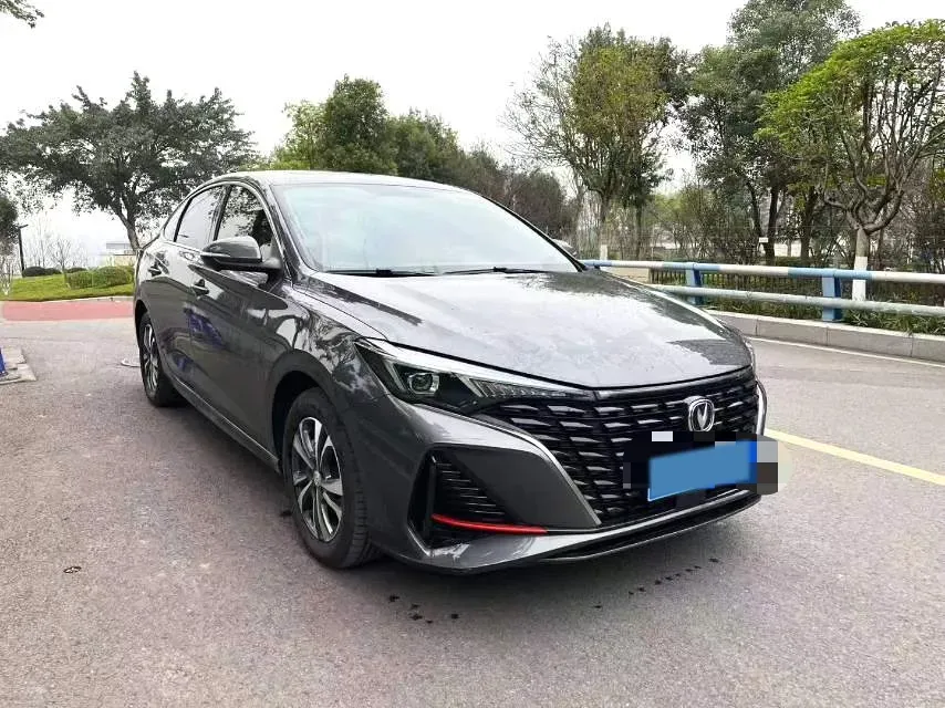 2025 ChangAn Eado 1.4T 160HP L4 7DCT,autocango,china used car exporter,china ev exporter,chinese used car exporter,chinese used ev exporter